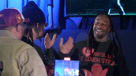 Ty Dolla Sign Hits the Stage, Performs with Deshonne Redeaux