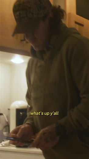 Never had a #1 bring me to tears but this one did. It was a long journey to the top with this one and I wanted it for me and my buddies so badly. I’m feeling such much gratitude that it’s hard to put into words but thank you a million times to everyone who believed in this song. God is good. #park | Tyler Hubbard