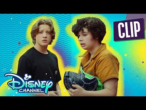 The Slumber Party Cockroach Scene🪳🤢 | Disney Original Movie | ‪@disneychannelanimation‬