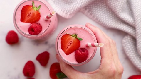 This Strawberry Raspberry Smoothie Screams Summer!