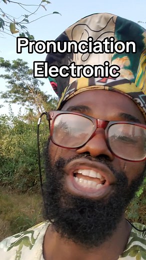 PART 16. Adjective electronic (not comparable) (physics, chemistry) Of or pertaining to an electron or electrons. Operating on the physical behavior of electrons, especially in semiconductors. Generated by an electronic device. electronic music Of or pertaining to the Internet. #vocabulary #education #lessons #electricalengineering #vocabulary
