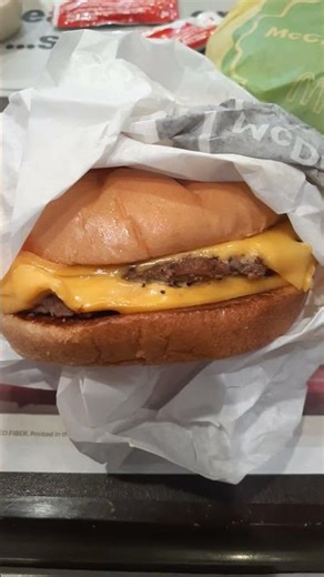 McDonald's Double Cheeseburger vs McChicken