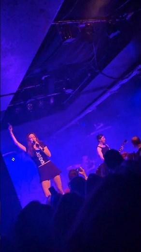 LØLØ – Debbie Downer (Live 30.04.26 | Munich) #lolo #debbiedowner #munich #concert #live2026