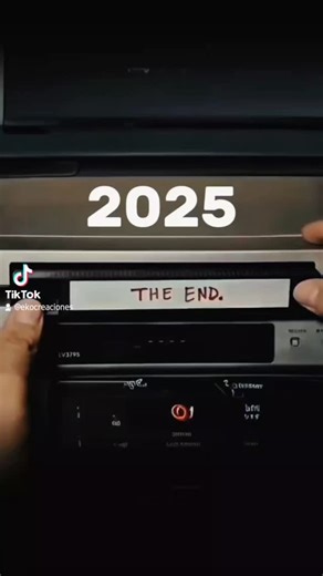 El año 2025 fue un año de muchas novedades incluidas a la cartera de productos @ekocreaciones donde hice pruebas de aceptación, en su mayoría tuvieron una buena acogida y estoy muy agradecida por ello 💕 Este 2026 ✨️ podré concretar nuevos trabajos que estaban en mente✨️y ampliar aún mas Ekocreaciones 🙌 Se vienen lindas cositas que iré mostrando con los días 🤩 #Ekocreaciones #2026❤️ #hadaartesana🧚‍♀️🧵 | Ekocreaciones