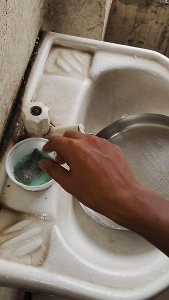 Stop Using Dirty Sponge! This ₹149 Steel Scrubber = No Dirty Hands
