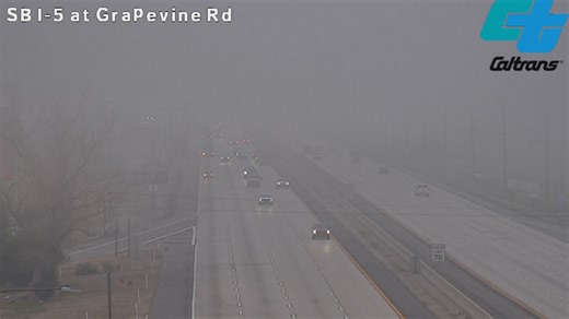 Foggy conditions along I-5 through Grapevine