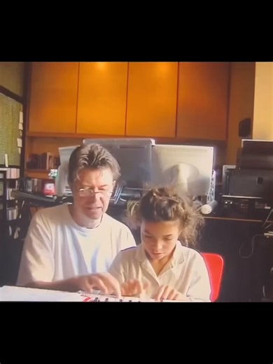 David Bowie and Daughter Lexi Perform Together in 2008