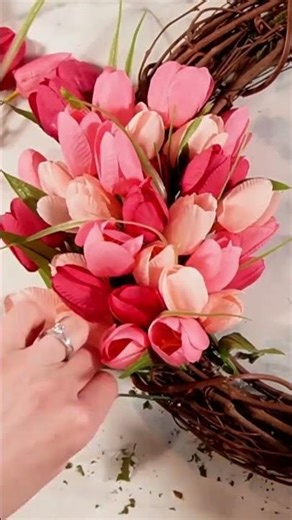 Create a Gorgeous Tulip Wreath: A Beginner-Friendly DIY That Looks High-End - watch full video