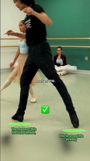 Why Timing Matters in Tombé Pas de Bourrée | Runqiao Du Ballet Coaching