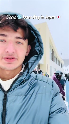 Snowboarding Adventures in Japan's Winter Wonderland