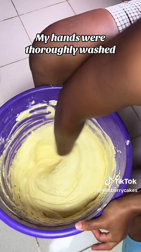 ELLABERRY’S CAKES on TikTok
