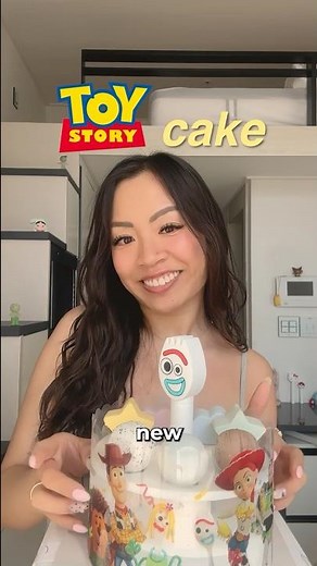trying the new toy story loopy cake from baskin robbins!