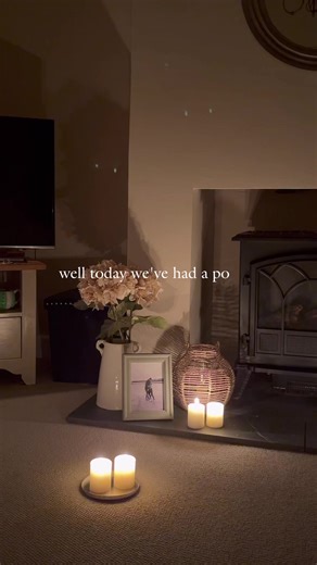 Baby girl is healthy and happy in there weighing at about 5 pounds 13 ounces so I’m so much happier knowing that! Thank you so much for your kind messages, it really is hard to feel gloomy about anything else when you get good news! Power is still out but that means lots of candles and classical music on the radio this evening! Hoping it’s back on tomorrow so I can get some filming done for you all🤎