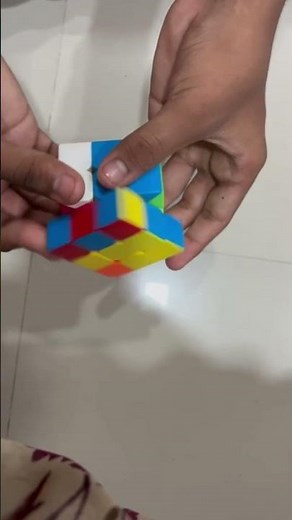 🔥 “Mind-Blowing Rubik’s Cube Tricks in Seconds