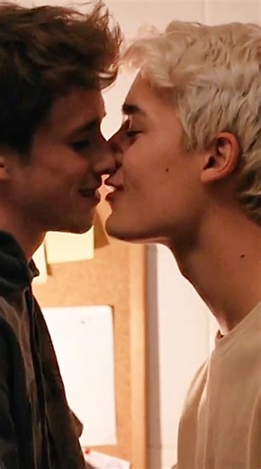 @wtfotteli on Instagram: "wtFOCK 🇧🇪 Robbe & Sander 🌈❤️ After the last Sobbe clip we need a little love. And as it happens to be my birthday, this kind of suits 🥰 ❤️🧡💛💚💙💜🤍🩷🩵🤎🖤 @sterkerdanijzer @earthlingoddity @ goplay.be #robbeijzermans #sterkerdanijzer #sanderdriesen #earthlingoddity #willemherbots #willemdeschryver #wtfock #wtfockrobbe #wtfocksander #wtfockseason3 #wtfockdown #robbe #sander #skambelgium #sobbe #skam #isakvaltersen #evak #boysloveboys #evenbechnæsheim #isakandeven