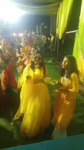 #marathiwedding #dance #familydance #viral #haldiceremony