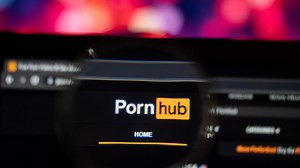 Hackearon un sitio de contenidos para adultos y amenazaron con exponer los datos de sus usuarios