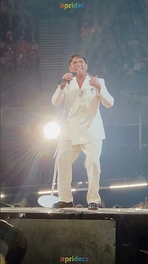 Italy's power! 🇮🇹 Sal Da Vinci performing at Eurovision 2026