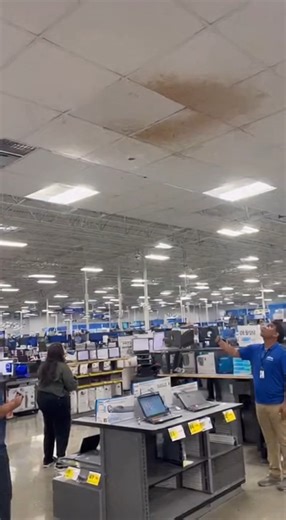 Floodwater Bursts Through the Roof of an Electronics Store | Alone Feel
