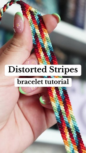 Distorted Stripes: Easy Bracelet Tutorial for Summer | Friendship Bracelets