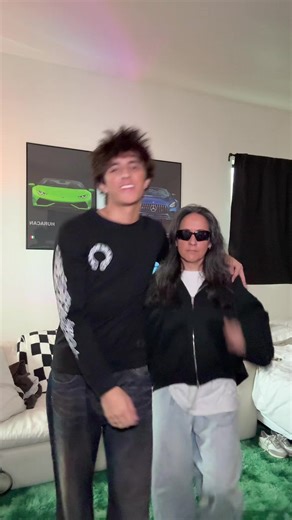 mom is aura farming | aura farming