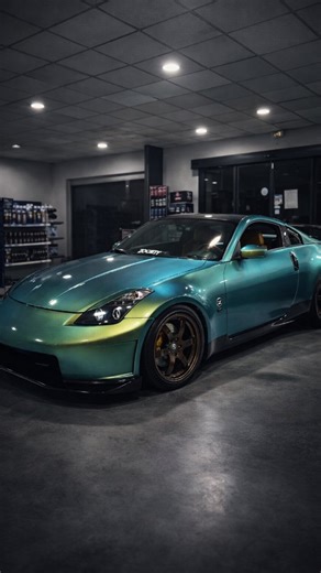 フェアレディZ on Instagram: "🤫 #350z #fyp #nissan #foru #foryoupage Background : @eclair_udg @lex_plus_ultra"