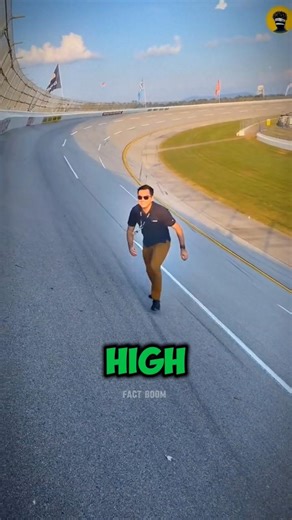 Why Racing Car Tracks Are Made at 33° Angle? 😱🏎️