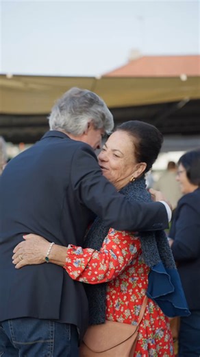 Continuar a construir um projeto onde todos os Vianenses têm voz. É esse o nosso compromisso. Apresentamos 100 medidas concretas para valorizam as pessoas e o território, garantindo que Viana do Castelo CONTINUA a ser um exemplo de qualidade de vida e coesão social. #continuaraacreditarnosvianenses #luisnobre #vianadocastelo #acreditarnofuturo | Luís Nobre