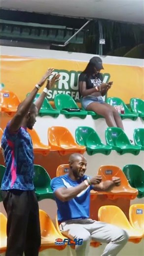 Perfect timing and clean Touchdown on 3rd and Female #flagfootball #showtimeflagfootball #shorts