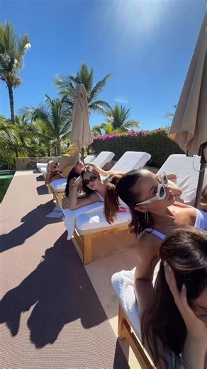 Alix Earle on Instagram: "Casa kahuna is here"