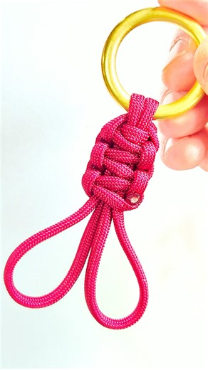 Triple Attachment Paracord Keychain – Easy Tutorial