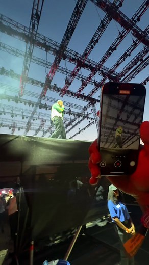 Innovative Phone Videography at Concerts