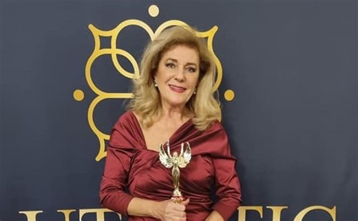 Cum arată Stela Enache la 73 de ani și care e numele real al interpretei melodiei "Ani de liceu"