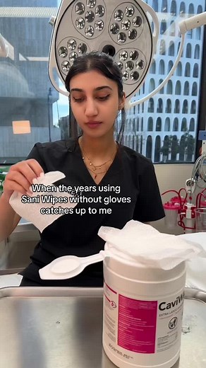 Here for a good time, not a long time 😅 #saniwipes #caviwipes #sanitizer #sanitizingwipes