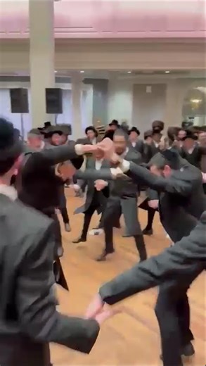 Yossi Shtendig 🎹 Shea Berko 🎤 Tnuah Choir 🔥