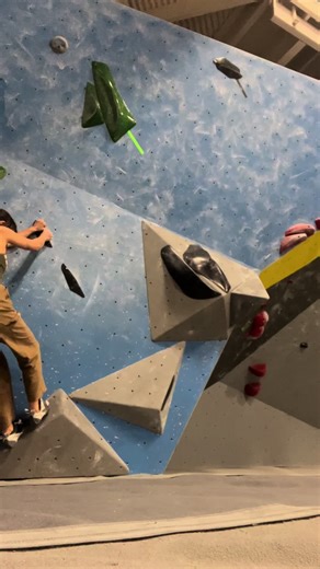 Challenging Slab Climb: Overcoming Bouldering Hurdles