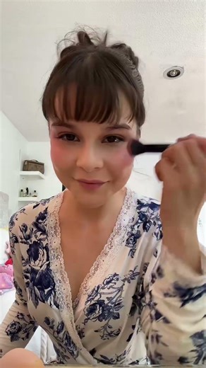 Quieres ver el maquillaje completo? #michhellegomez #shorts