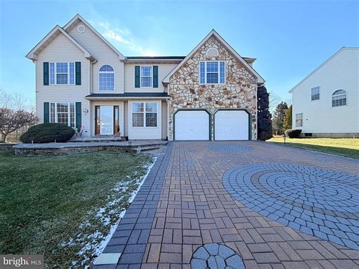 15 Moonlight Ct, NEWARK, DE 19702 | Estately 🧡 | MLS# DENC2095108