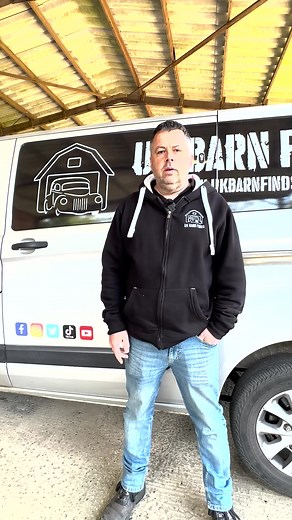 90K views · 1.1K reactions | Fancy helping UK Barn Finds out? We'd be very grateful! #barnfinds #classiccars #retrocars #carsoffacebook #carsofinstagram | UK Barn Finds | Facebook