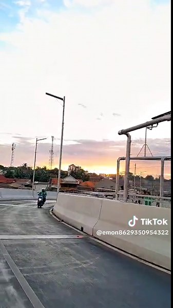 Viral Jalan di Bogor 2025