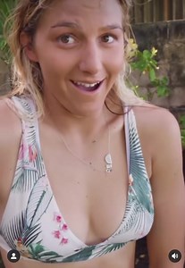 53K views · 1.7K reactions | What’s it like to surf Pipeline? As the world’s best surfers descend on the North Shore, Molly Picklum gives it a go. Respect girl!  | SurfGirl | Facebook