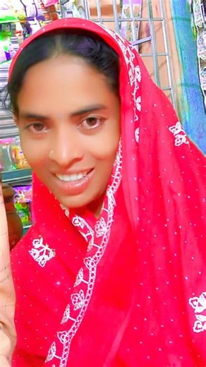 আমি তোমায় নিয়ে চলে যাব ঢাকা শহরে ♥️ Bangla album song #banglasong #Bangladesh #reelsvideoシ #reelsviralシfb #reelsfypシ #holidaygifts #music #reels #lipsync #reelschallengereelschallenge | MGR TV