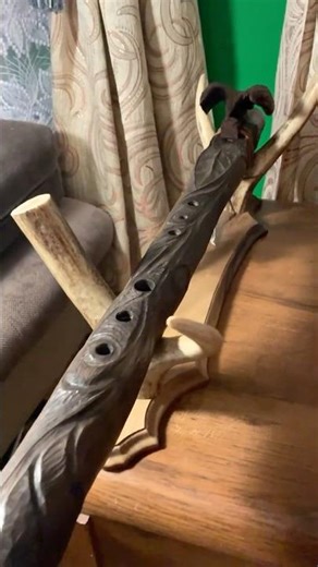 Making Native American Flute #nativeamericanflute #handcraft #relaxing #wood