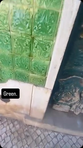 16th century Diamond Point Tiles fused with moss green oil canvas from a Royal portrait. #azulejos #tiles #portugal #portuguesetiles #history #travel #earrings #earringswithhistory #etsy #smallbusiness #madeintheusa | Átrio