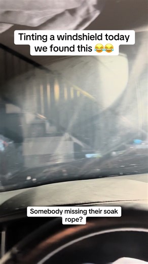 I can’t believe they left the soak rope in there 🤦🏻‍♂️ #tintlife #windowtinting #memes😂 #funnyvideo #viral?videotiktok
