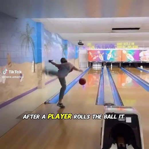How an Automatic Bowling Pinsetter Works: A Deep Dive