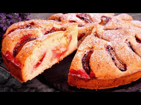 The BEST Autumn Plum Pie Recipe!