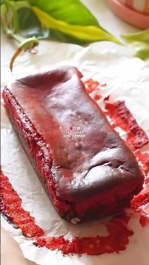 6 ingredient red velvet basque cheesecake with oreo double choc kookie (eggless + airfried) 🍓