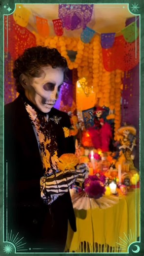 9.8K views · 5.1K reactions | Moda Macabra VI: ep.2 | Manu Castillo Fashion Stylist | Facebook