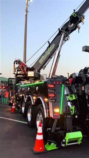 2025 75 Chrome Shop truck Show by LDM© The Towing Magazine